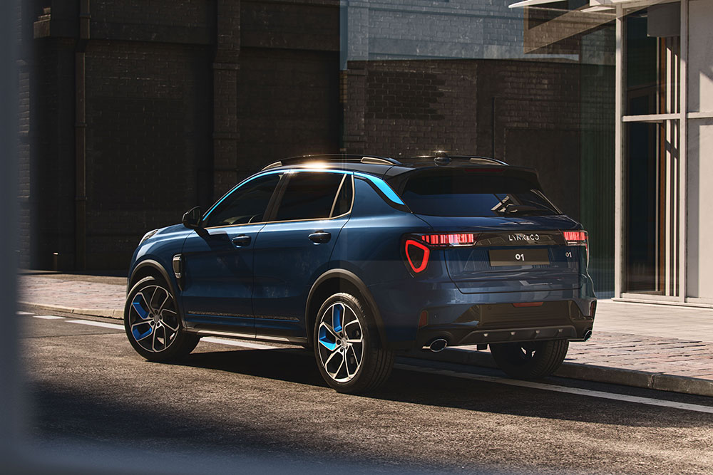 Đuôi xe Lynk & Co 01